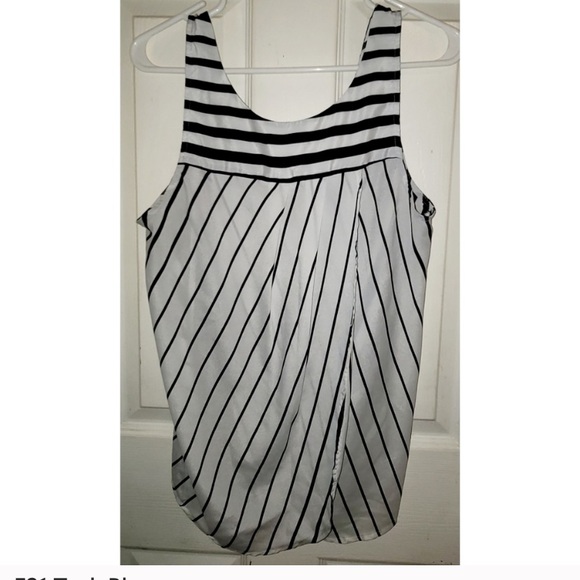 F21 Tank Blouse - Picture 2 of 2